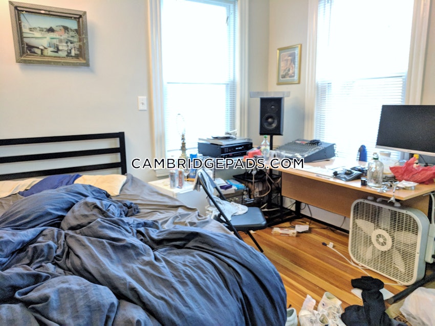 CAMBRIDGE - HARVARD SQUARE - 8 Beds, 3.5 Baths - Image 16