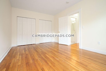 Cambridge - 1 Beds, 1 Baths
