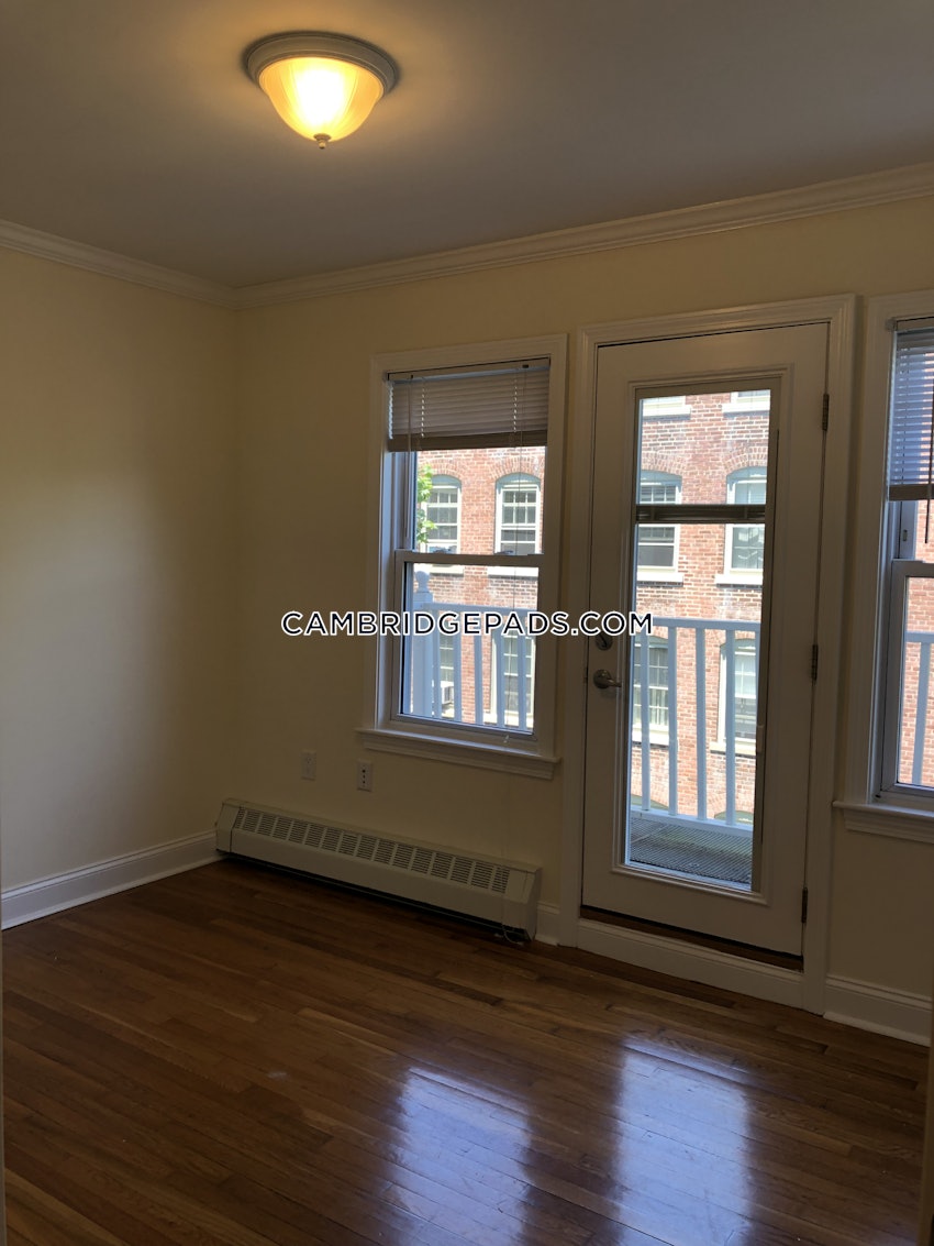 CAMBRIDGE - HARVARD SQUARE - 3 Beds, 1.5 Baths - Image 41