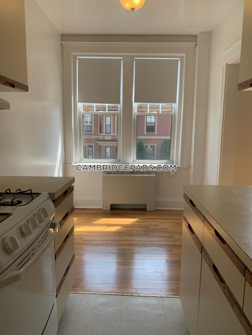 CAMBRIDGE - HARVARD SQUARE - 1 Bed, 1 Bath - Image 24