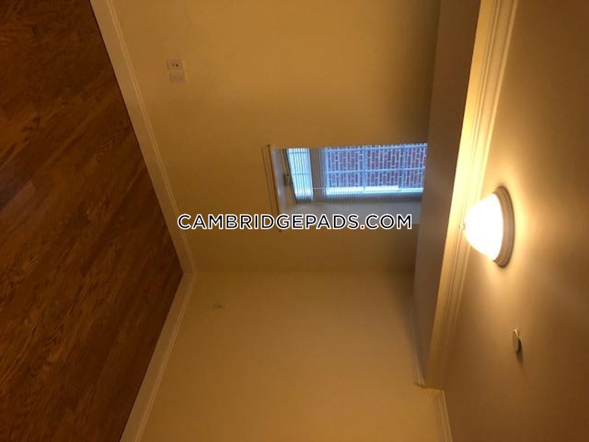 CAMBRIDGE - HARVARD SQUARE - 1 Bed, 1 Bath - Image 26