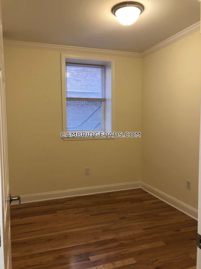 CAMBRIDGE - HARVARD SQUARE - 1 Bed, 1 Bath - Image 33