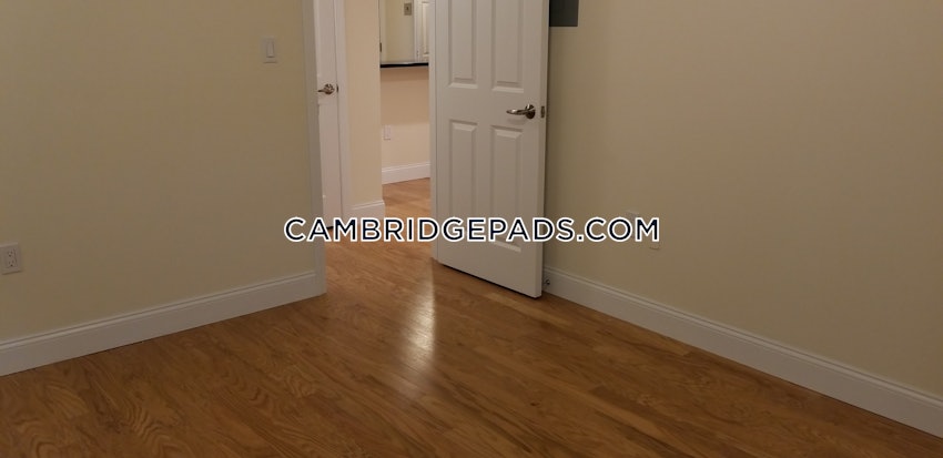 CAMBRIDGE - HARVARD SQUARE - 1 Bed, 1 Bath - Image 2