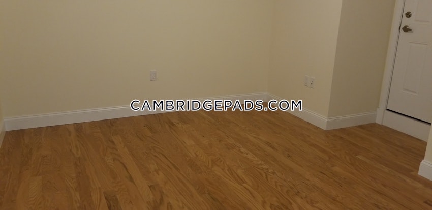 CAMBRIDGE - HARVARD SQUARE - 1 Bed, 1 Bath - Image 4