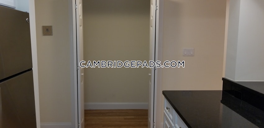 CAMBRIDGE - HARVARD SQUARE - 1 Bed, 1 Bath - Image 8