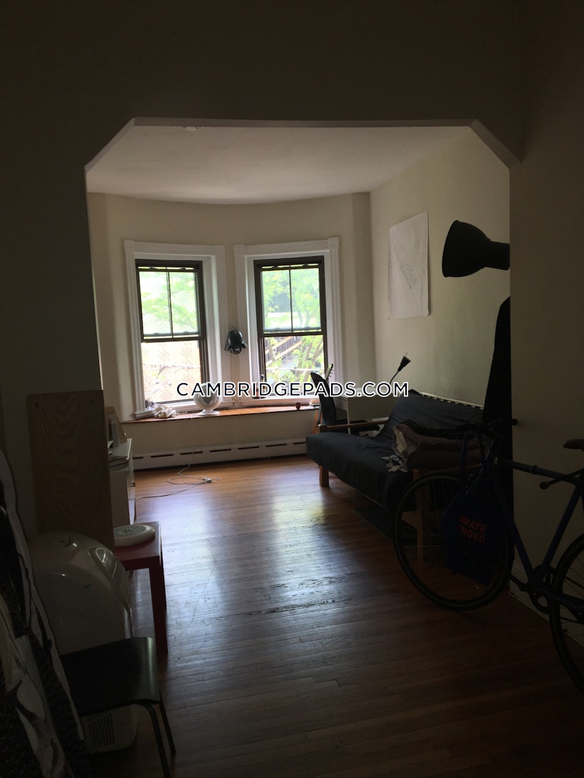 CAMBRIDGE - INMAN SQUARE - 1 Bed, 1 Bath - Image 7