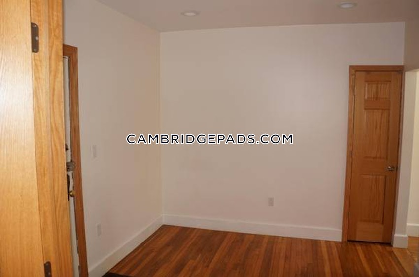 CAMBRIDGE - INMAN SQUARE - 1 Bed, 1 Bath - Image 9