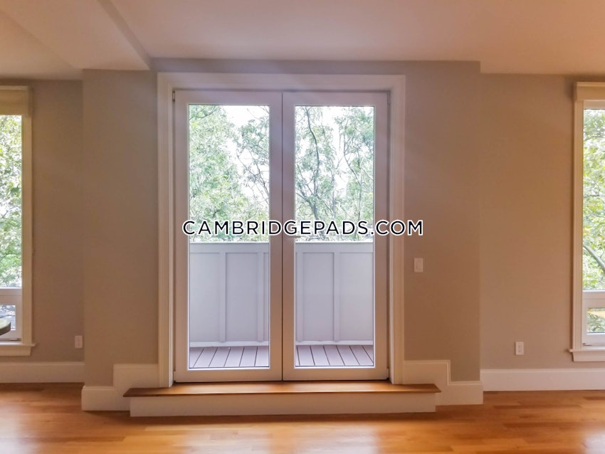 CAMBRIDGE - INMAN SQUARE - 3 Beds, 3 Baths - Image 4