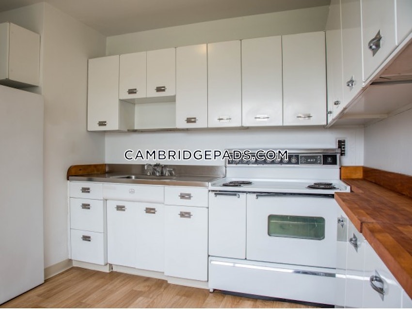 CAMBRIDGE - KENDALL SQUARE - 1 Bed, 1 Bath - Image 5