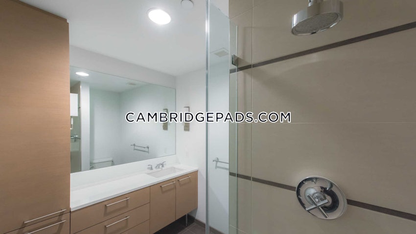 CAMBRIDGE - KENDALL SQUARE - 3 Beds, 2 Baths - Image 6
