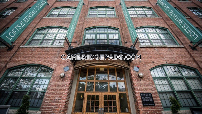 CAMBRIDGE - KENDALL SQUARE - 3 Beds, 2 Baths - Image 9