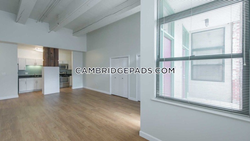 CAMBRIDGE - KENDALL SQUARE - 3 Beds, 2 Baths - Image 10