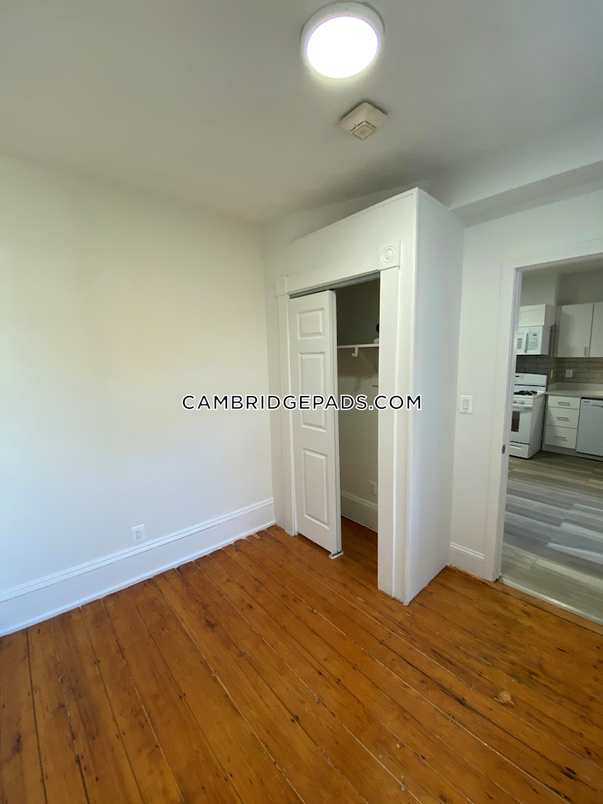 CAMBRIDGE - INMAN SQUARE - 3 Beds, 1.5 Baths - Image 3