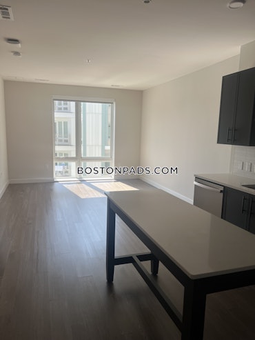 The Laurent - 1 Bed, 1 Bath - $3,106 - ID#4456353
