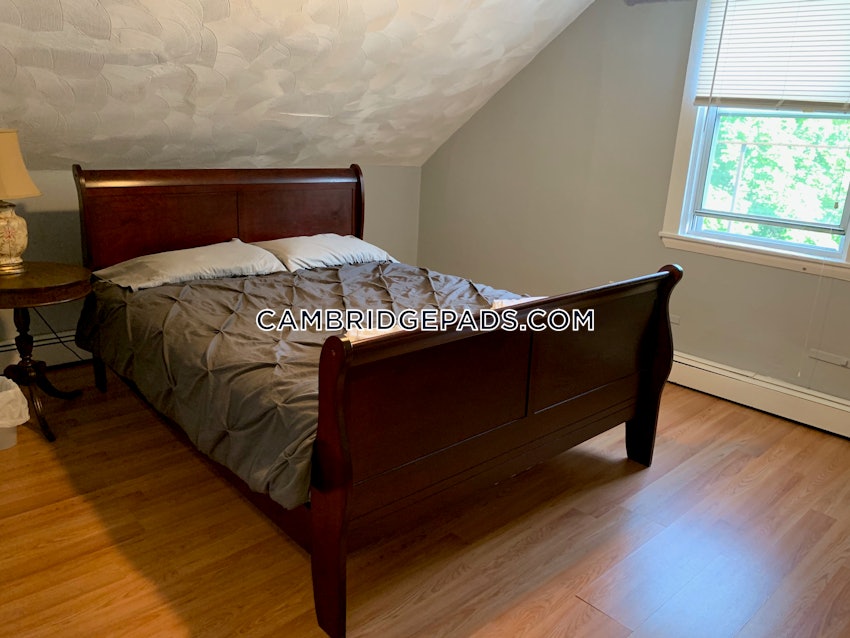 CAMBRIDGE - NORTH CAMBRIDGE - 3 Beds, 1 Bath - Image 3