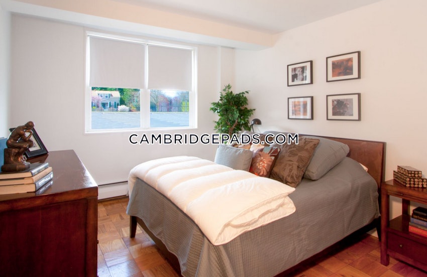 CAMBRIDGE - PORTER SQUARE - 1 Bed, 1 Bath - Image 6