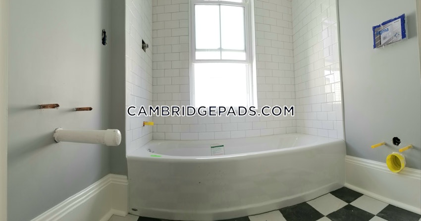 CAMBRIDGE - PORTER SQUARE - 6 Beds, 4 Baths - Image 60