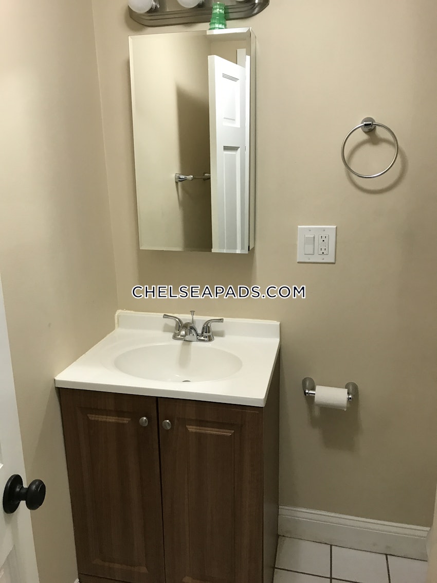 CHELSEA - 2 Beds, 1 Bath - Image 35