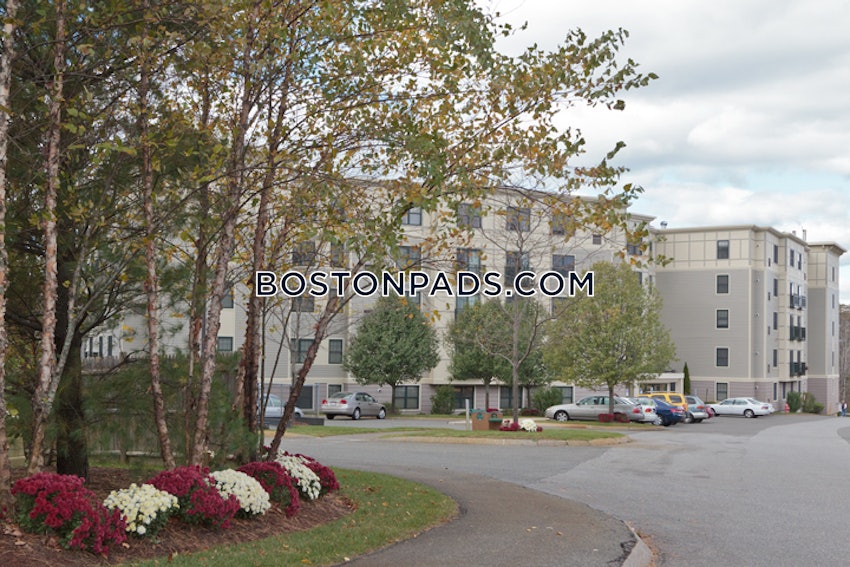 DANVERS - 2 Beds, 2 Baths - Image 9