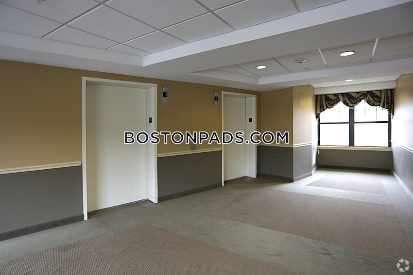 DANVERS - 2 Beds, 2 Baths - Image 13