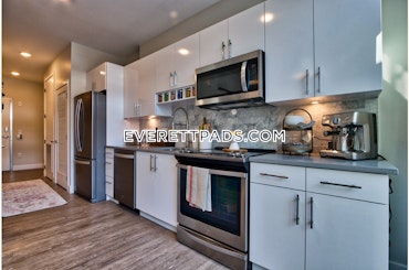 Revere Beach Pkwy Everett