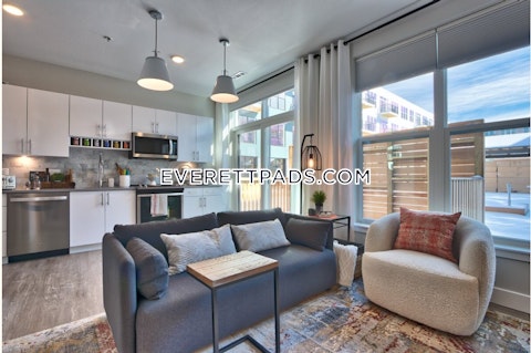 Revere Beach Pkwy Everett photo 5