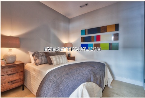 Revere Beach Pkwy Everett photo 17