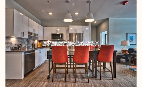 Revere Beach Pkwy Everett photo 24