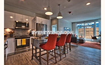 Revere Beach Pkwy Everett