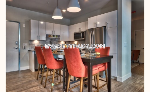 Revere Beach Pkwy Everett photo 20