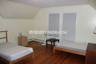 Everett - 5 Beds, 2 Baths