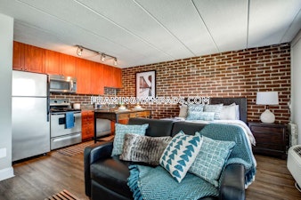 Worcester Rd. Framingham