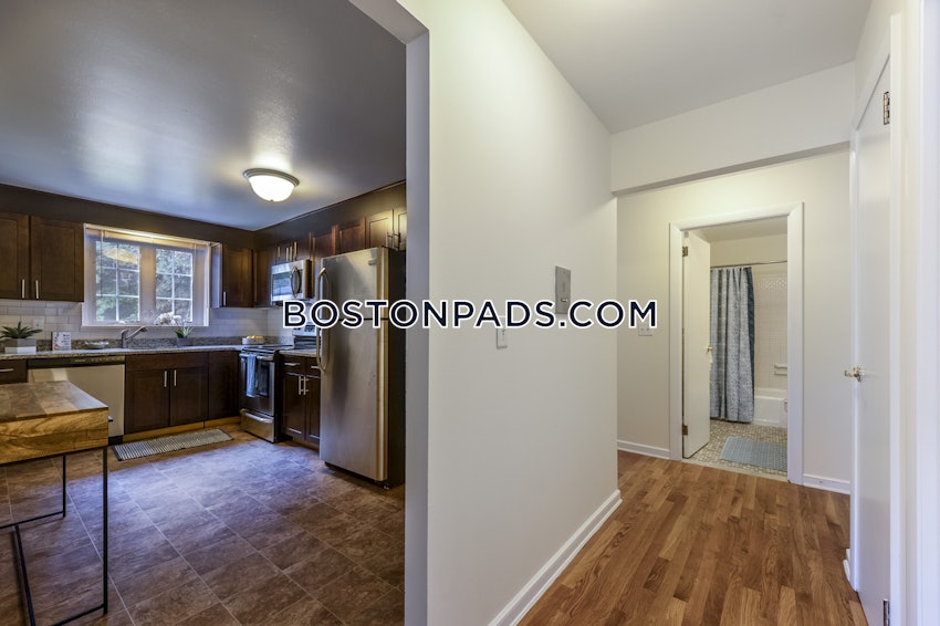 LEXINGTON - 1 Bed, 1 Bath - Image 13