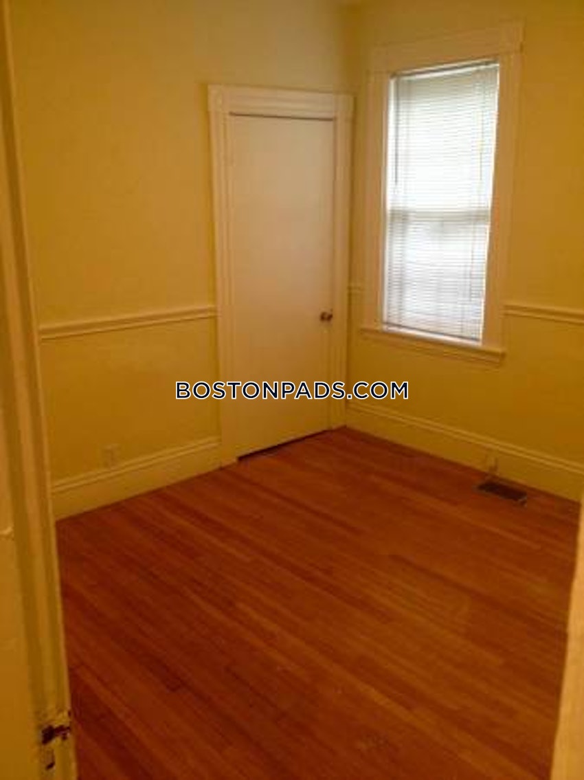 LEXINGTON - 1 Bed, 1 Bath - Image 4