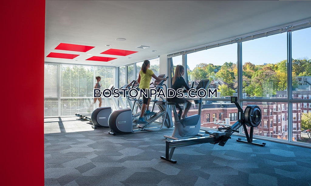 E3 Apartments Photo 10