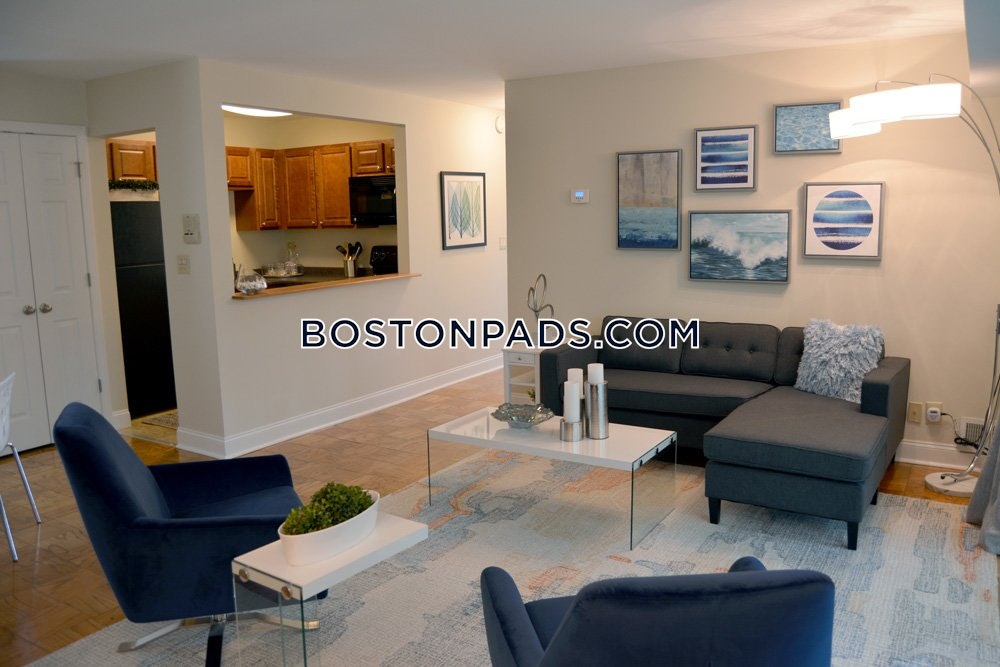 The Commons at Windsor Gardens Photo 51