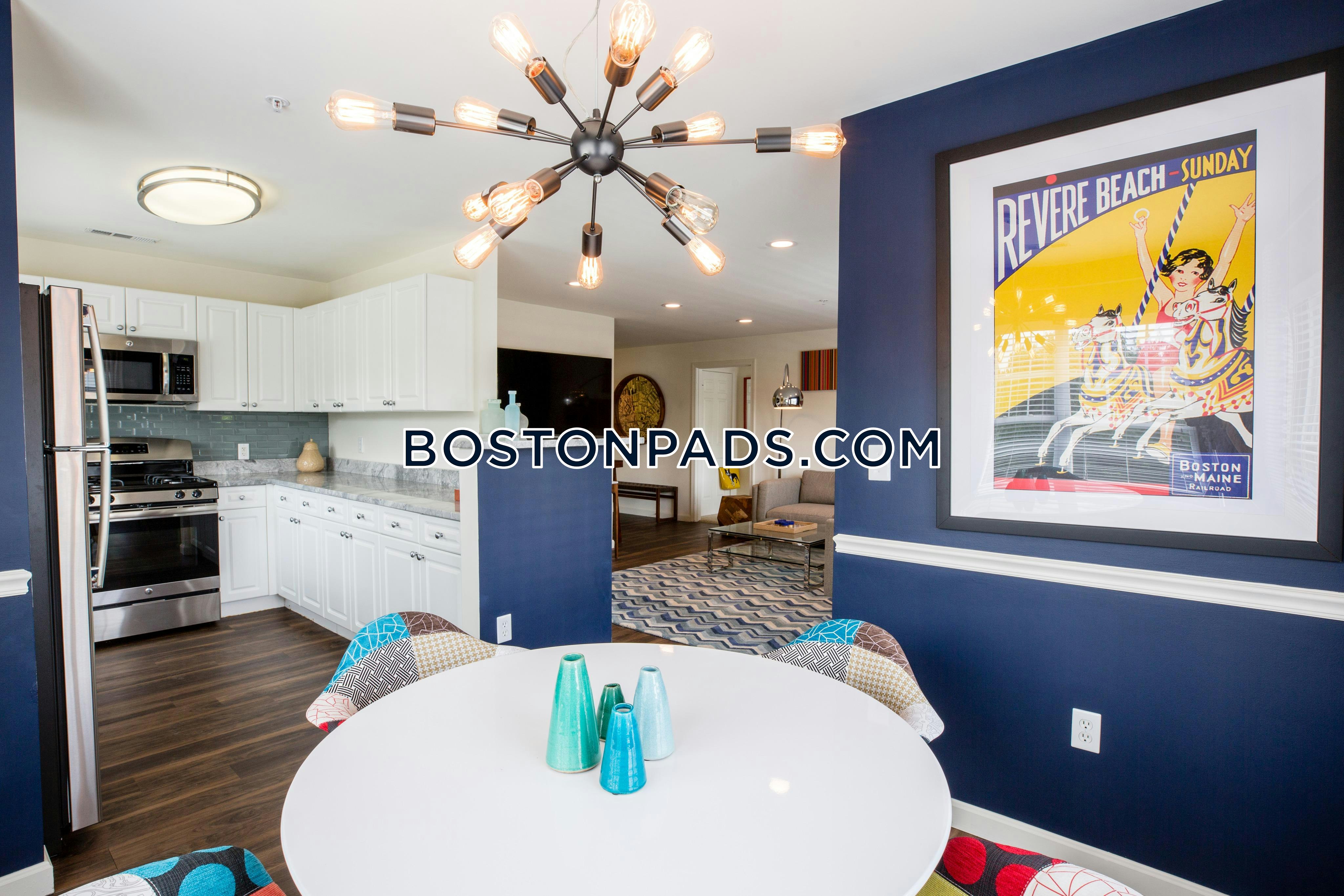 Residences at Stevens Pond Photo 7