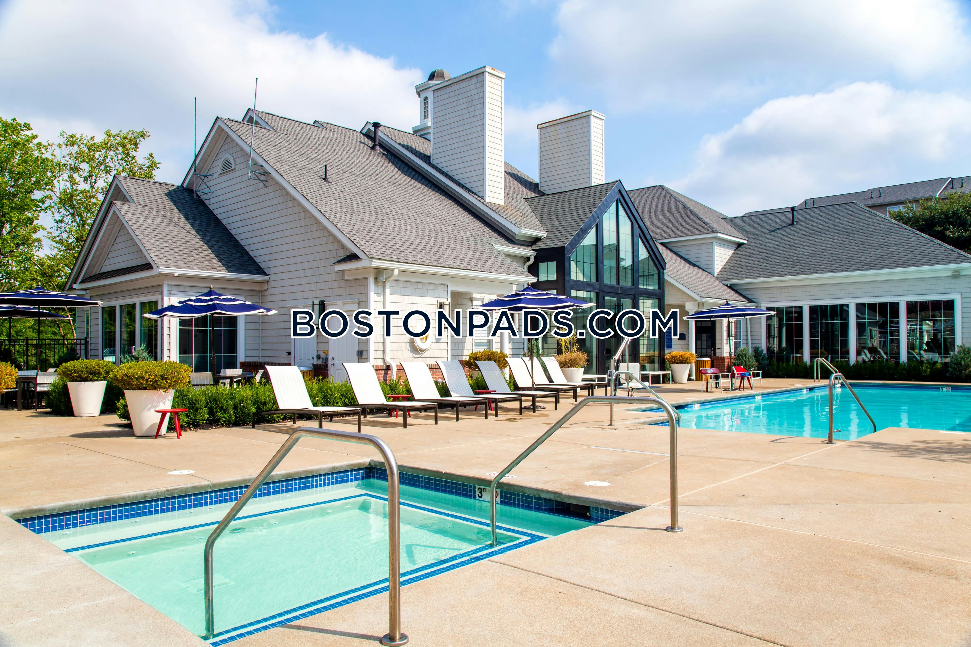 Residences at Stevens Pond Photo 2