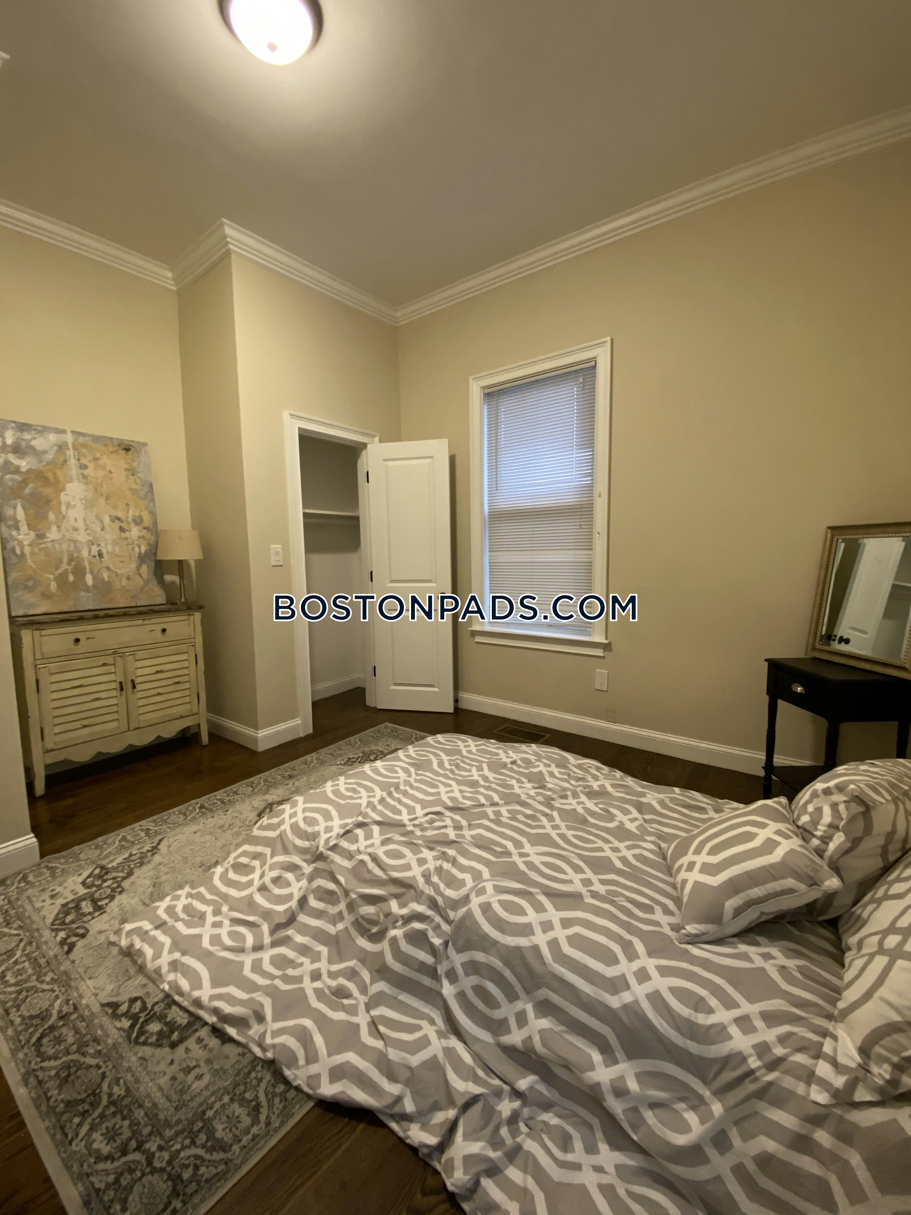 The Point at Green District Photo 20