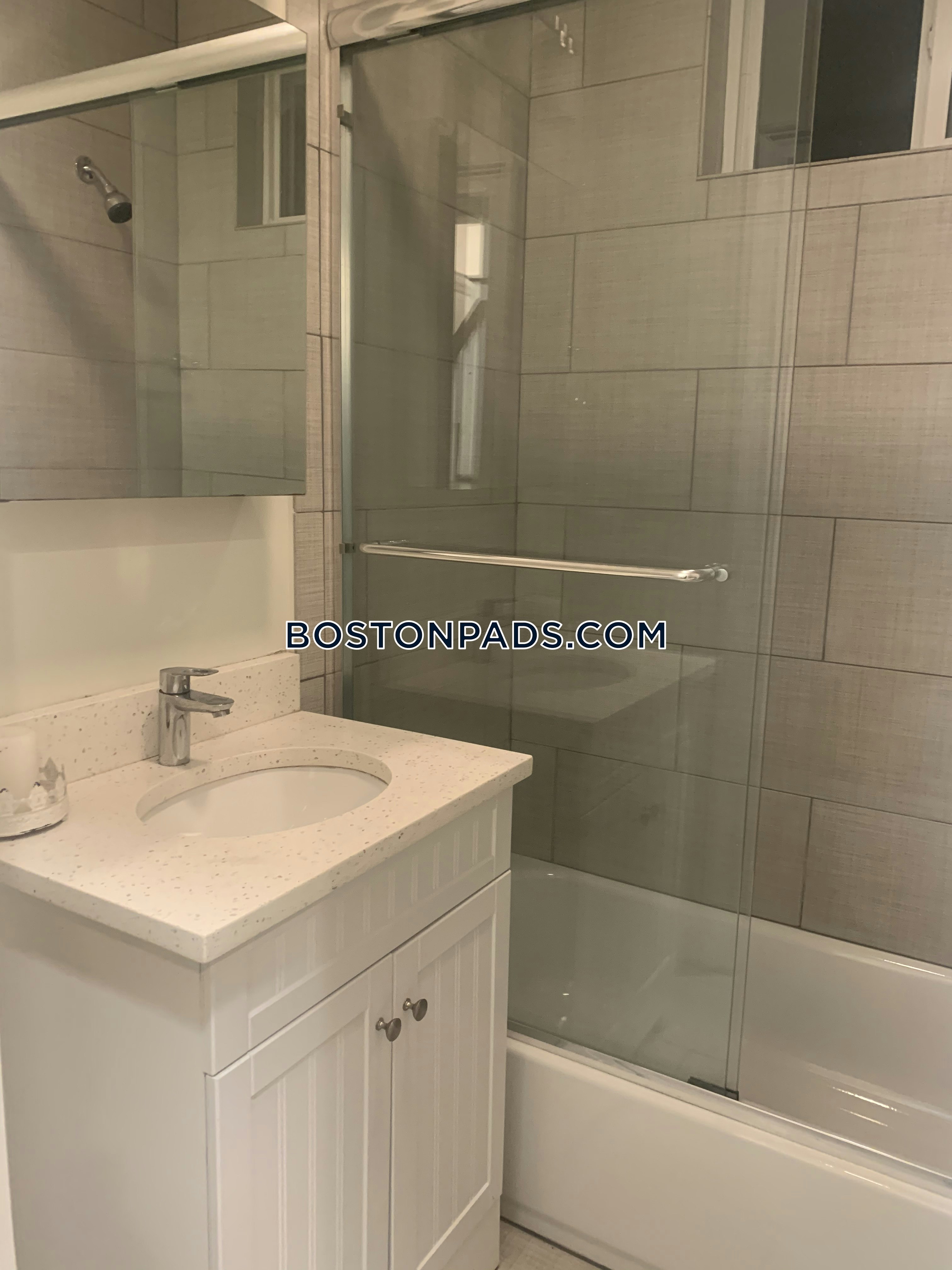 The Point at Green District Photo 47