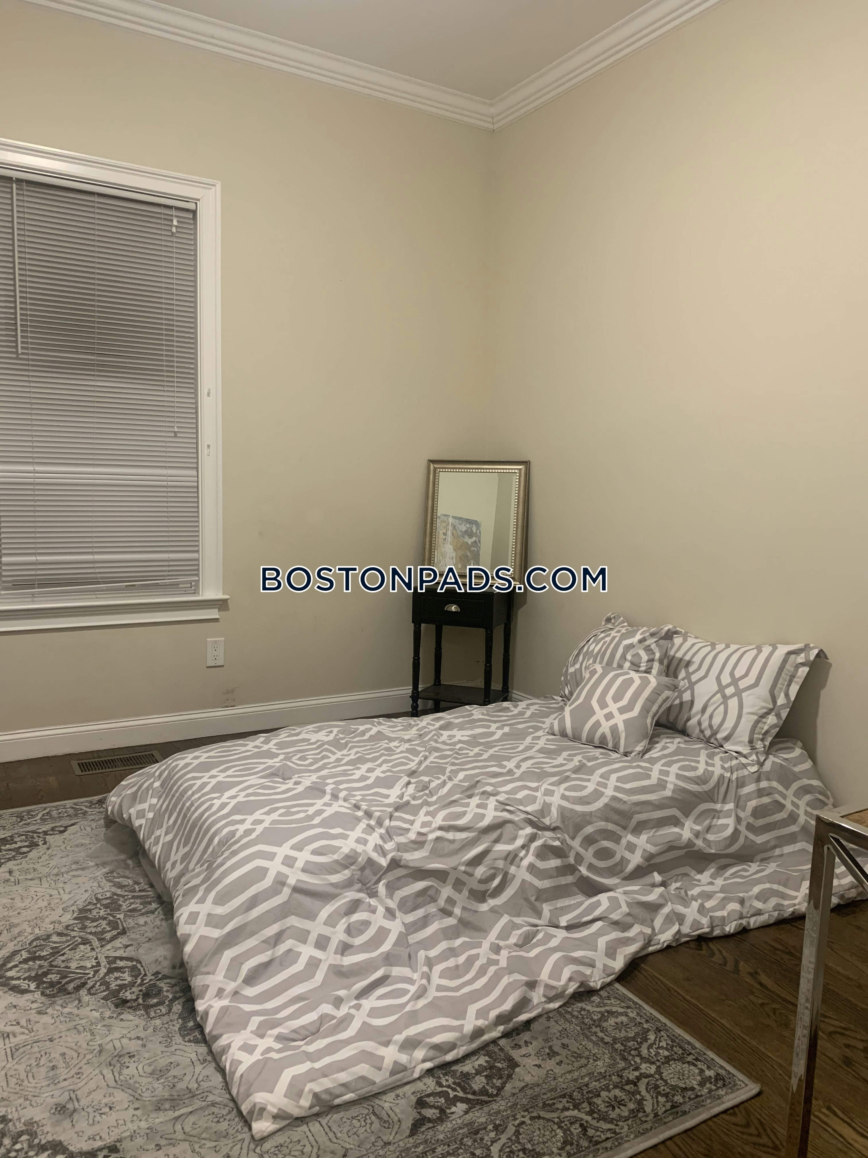 The Point at Green District Photo 45