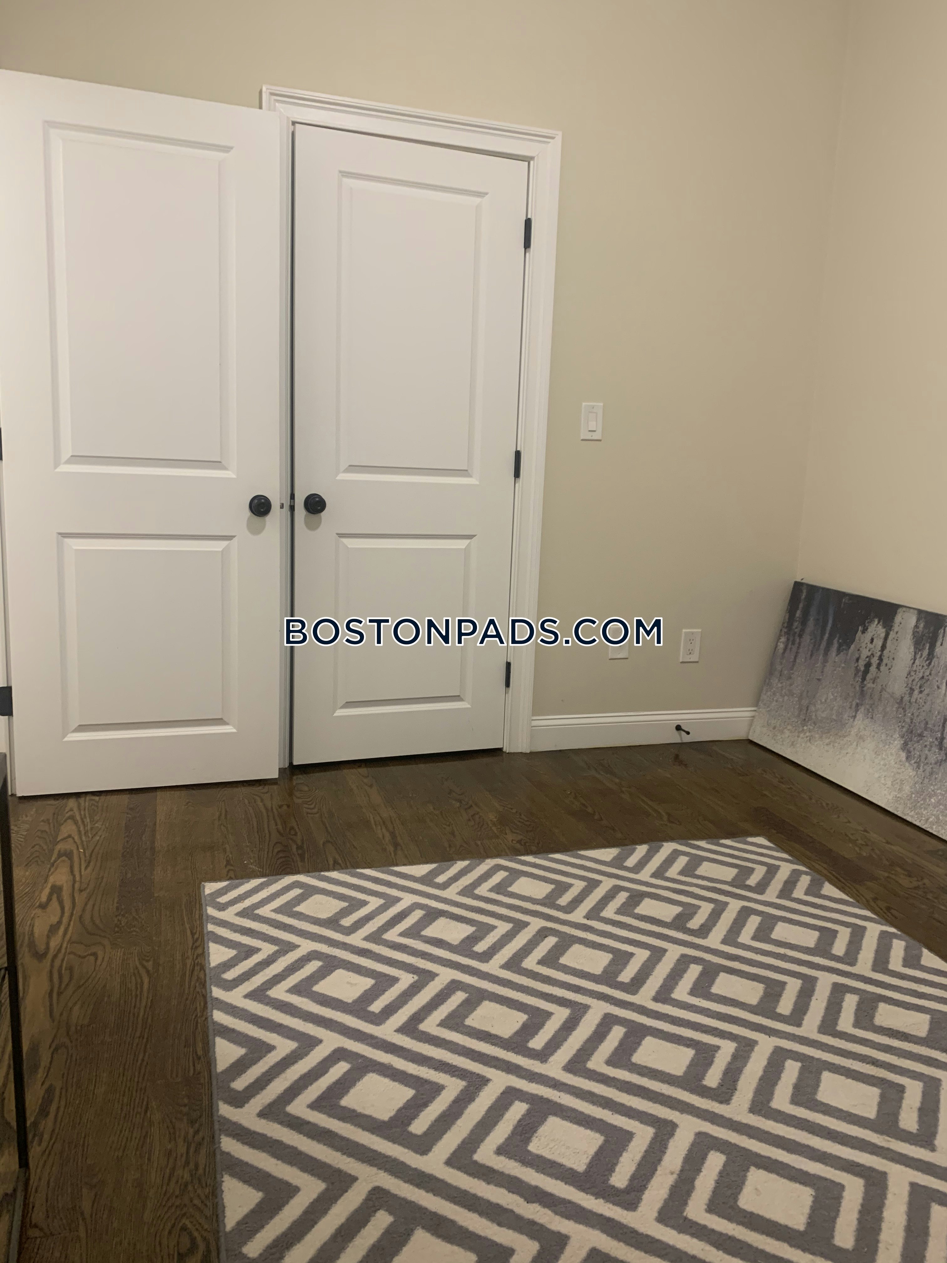 The Point at Green District Photo 44