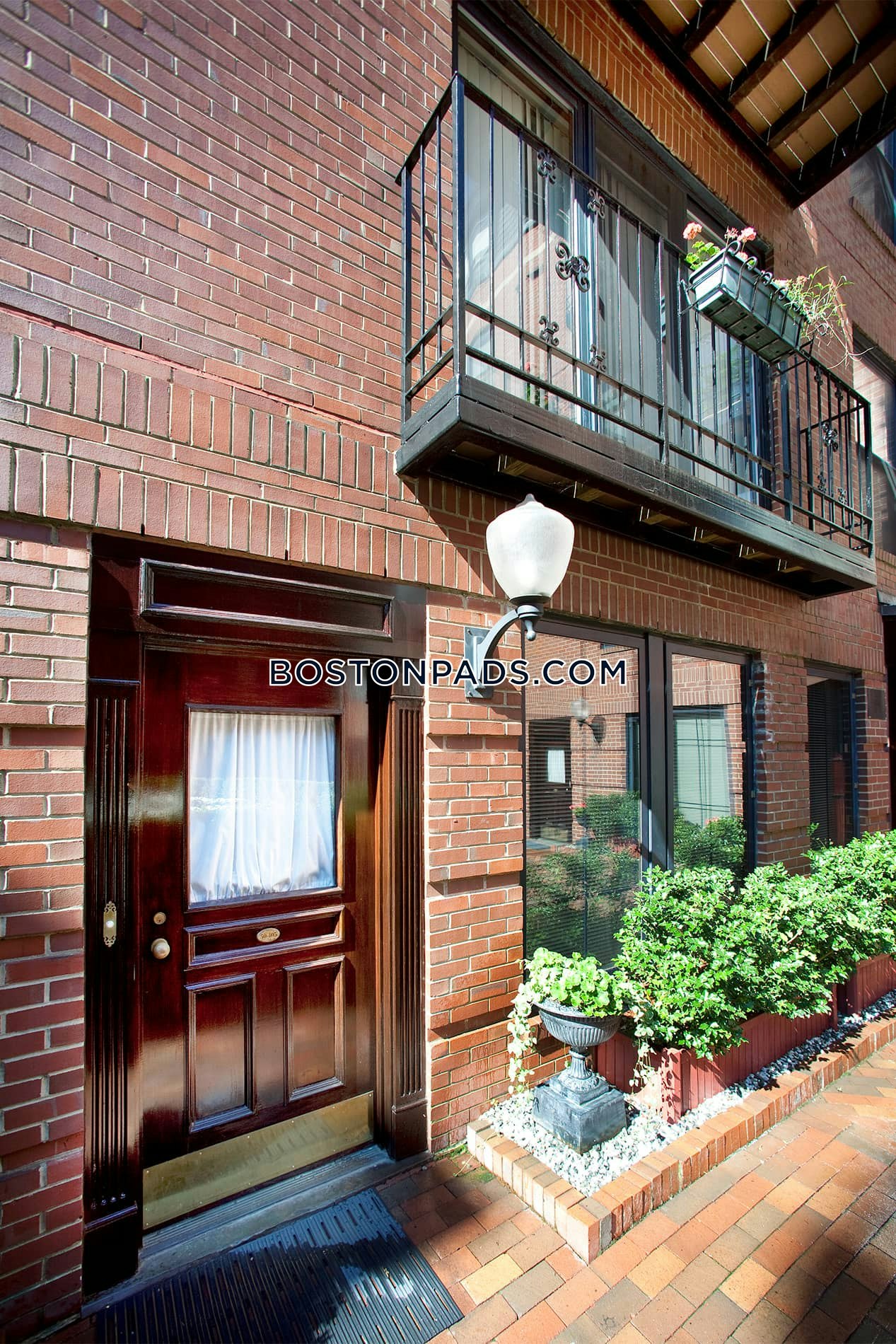 Garrison Square Photo 5