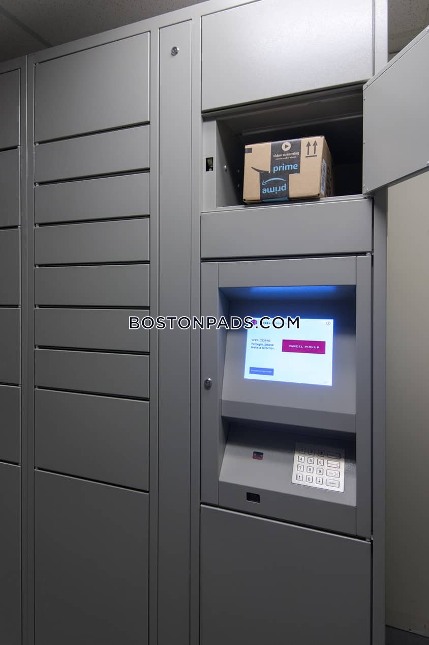 Garrison Square Photo 85