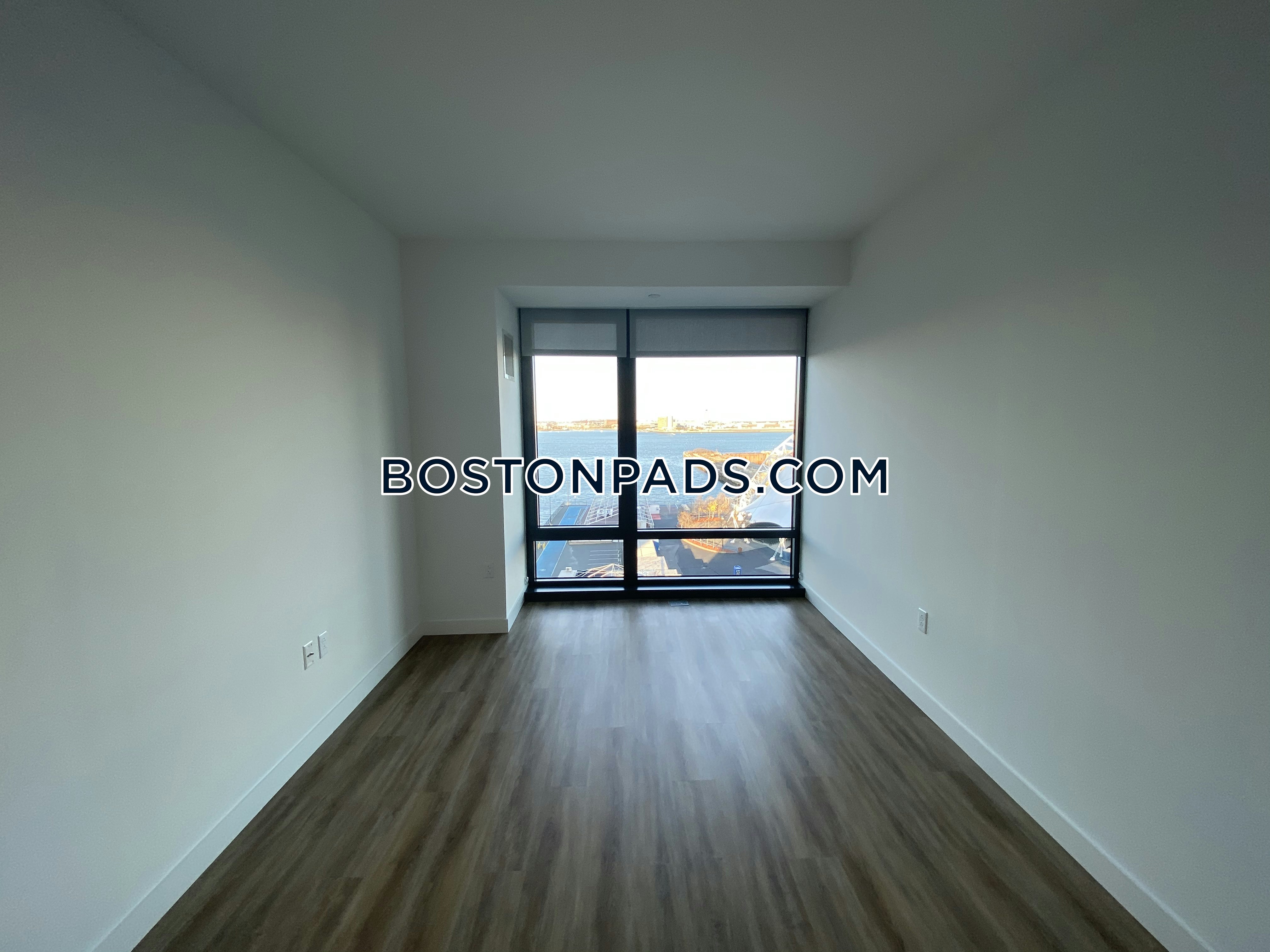 Ora Seaport Photo 72