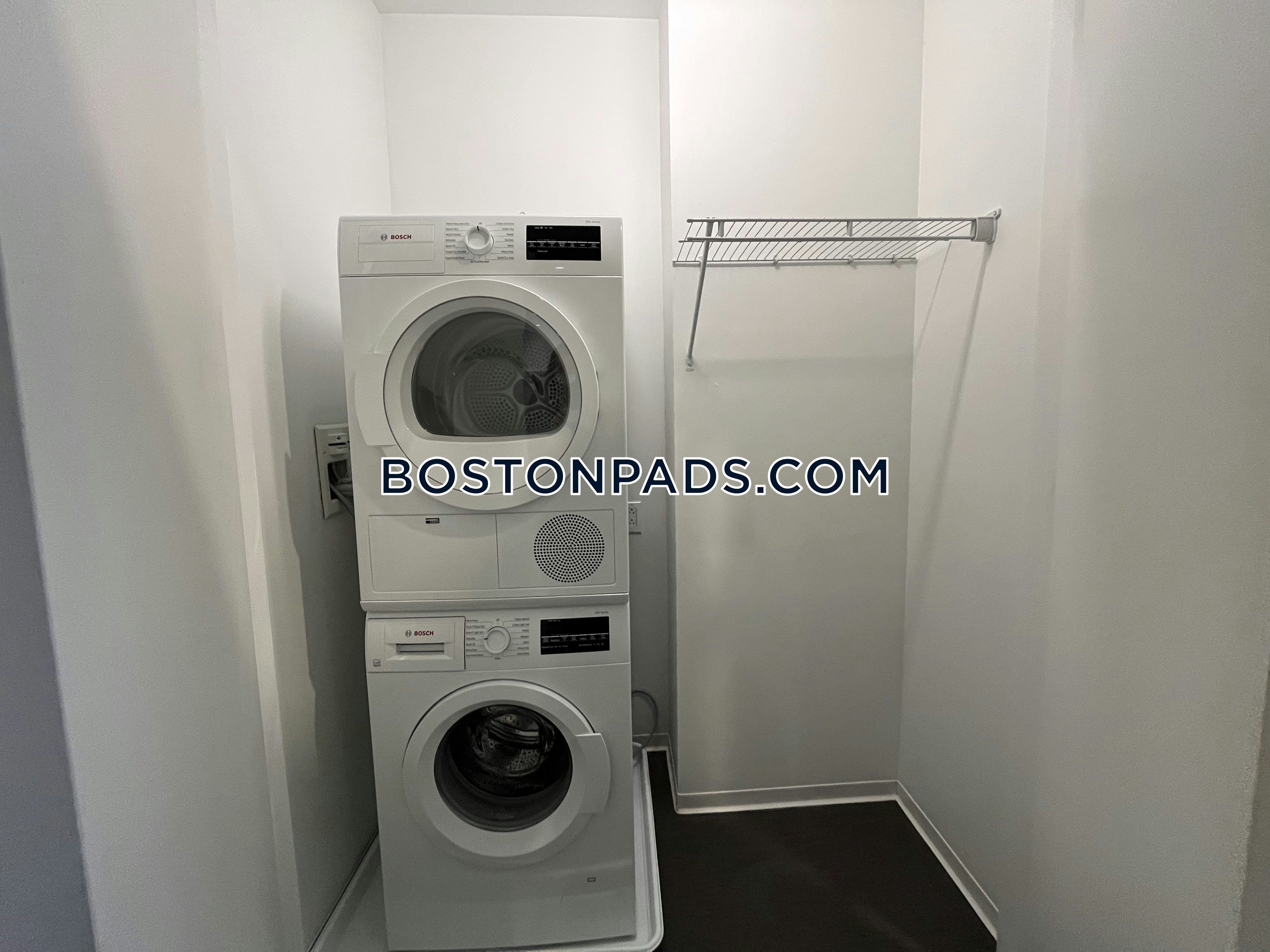 The Lofts at Atlantic Wharf Photo 73