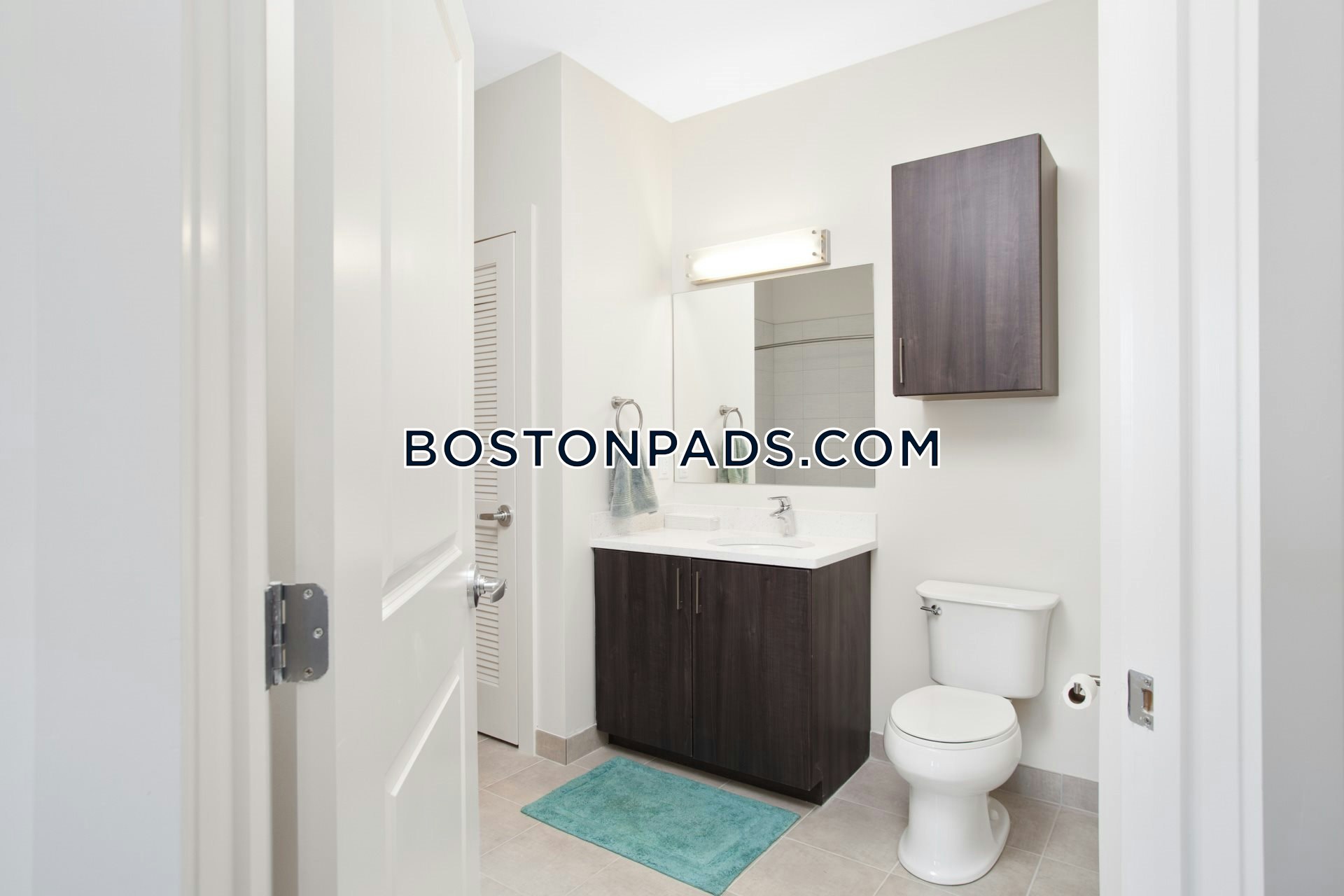 Point at 180 Photo 28