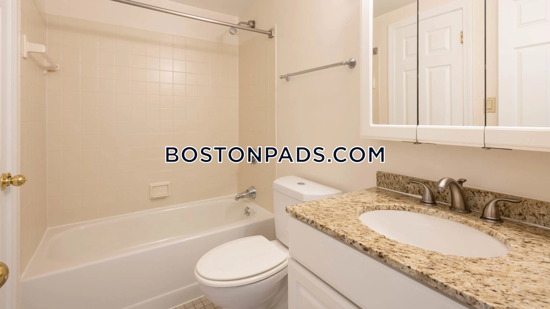 Gateway at Malden Center Photo 24