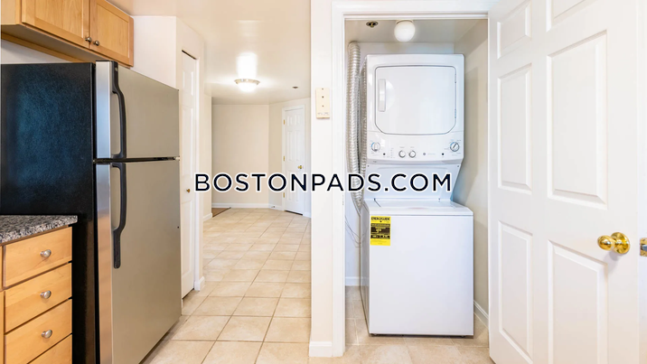 Gateway at Malden Center Photo 23