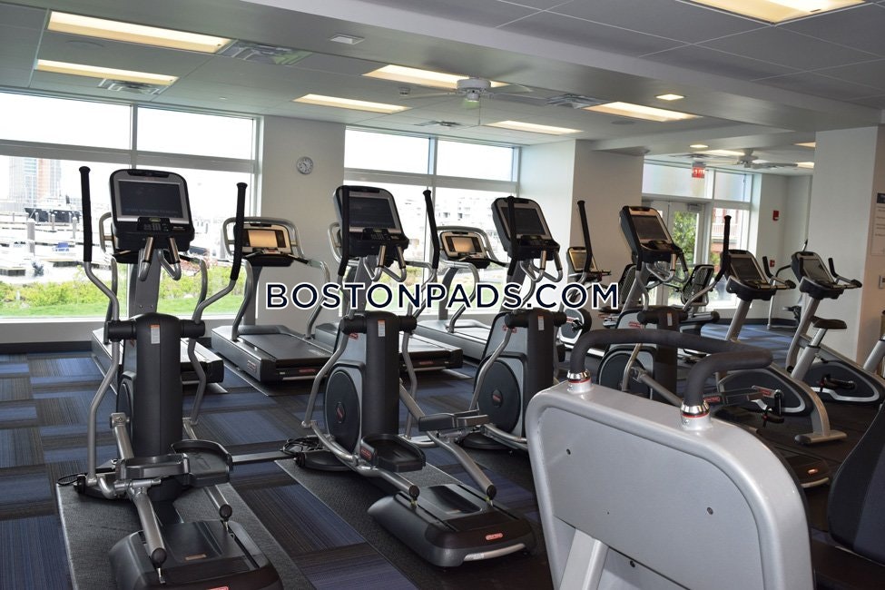 Harborview at the Navy Yard Photo 19